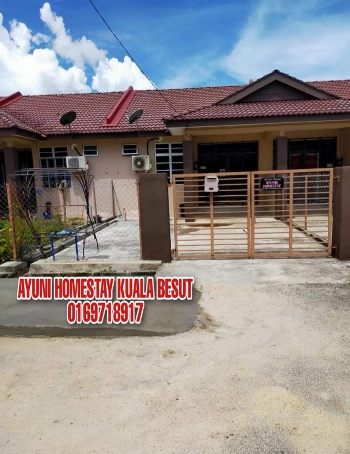 Ayuni Homestay Kuala Besut Terengganu Buitenkant foto